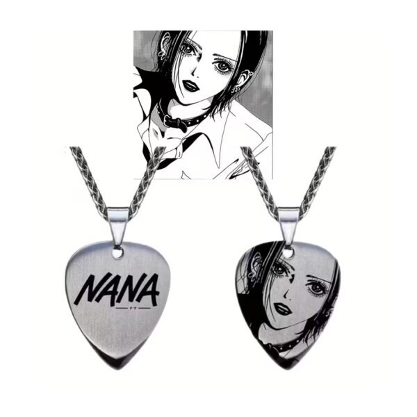 Collar de NANA