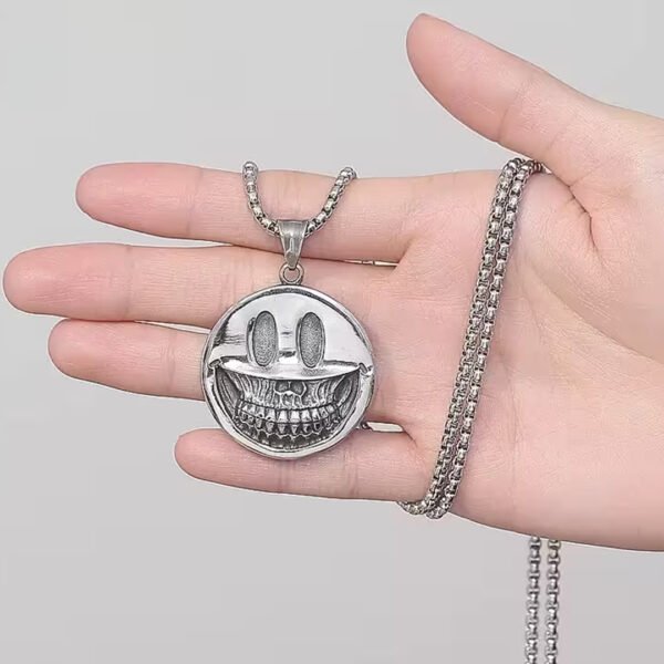 B Collar de Logo Monster (Smile)