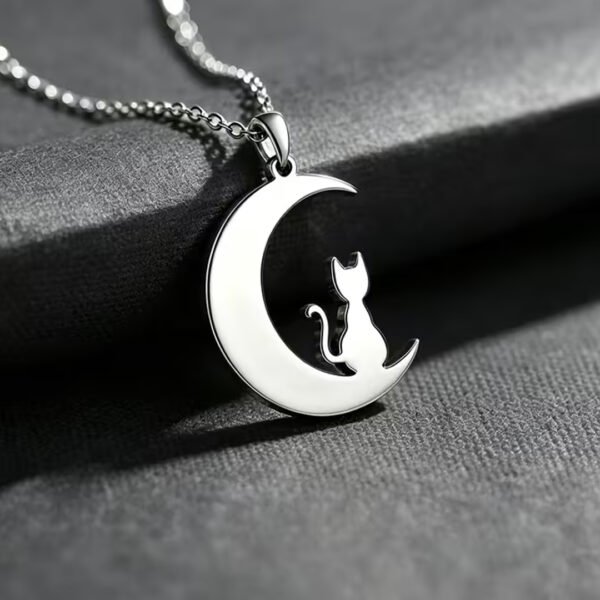 B Collar de Gato y Luna